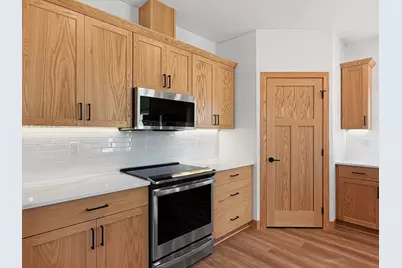 1100 Slate Street, Marshall, MN 56258 - Photo 6