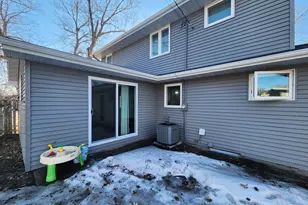 1814 Brookside Cir, Albert Lea, MN 56007 - Photo 4