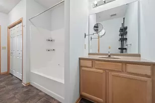 2530 E 34th St, Minneapolis, MN 55406 - Photo 18