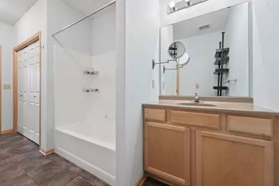 2530 E 34th Street #213, Minneapolis, MN 55406 - Photo 16