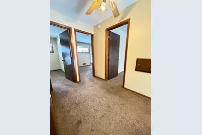 365 E 43rd Street, Minneapolis, MN 55409 - Photo 36