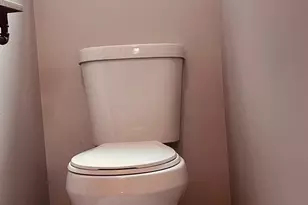 365 E 43rd St, Minneapolis, MN 55409 - Photo 12