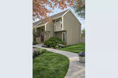 365 E 43rd Street, Minneapolis, MN 55409 - Photo 1