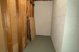 365 E 43rd St, Minneapolis, MN 55409 - Photo 12