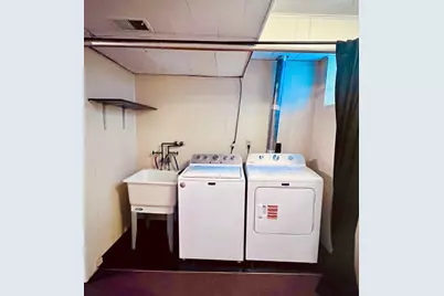 365 E 43rd Street, Minneapolis, MN 55409 - Photo 24