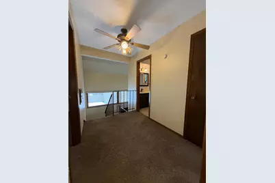 365 E 43rd Street, Minneapolis, MN 55409 - Photo 32