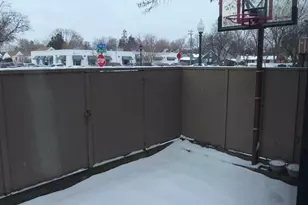 365 E 43rd St, Minneapolis, MN 55409 - Photo 20