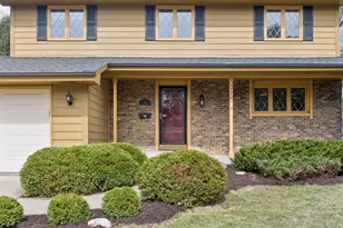 5220 Tifton Dr, Edina, MN 55439 - Photo 2