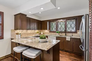 5220 Tifton Dr, Edina, MN 55439 - Photo 12