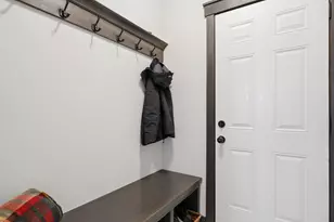 6056 W 137th St, Savage, MN 55378 - Photo 12