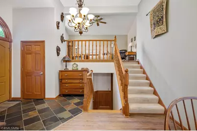 138 Dahlia Street, Mahtomedi, MN 55115 - Photo 10