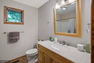 138 Dahlia St, Mahtomedi, MN 55115 - Photo 20