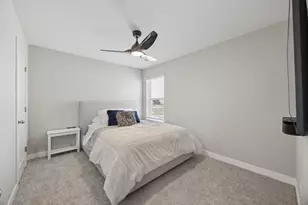 2004 Clearwater Ter, Shakopee, MN 55379 - Photo 16