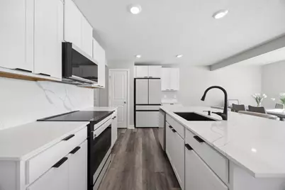 2004 Clearwater Terrace, Shakopee, MN 55379 - Photo 4