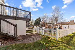 2918 Village Green Dr, Moorhead, MN 56560 - Photo 34