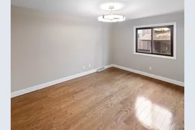 6909 Unity Avenue N, Brooklyn Center, MN 55429 - Photo 20
