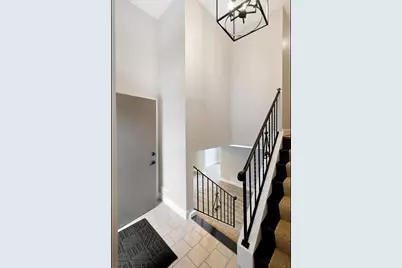 6909 Unity Avenue N, Brooklyn Center, MN 55429 - Photo 4