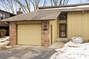 6909 Unity Ave N, Brooklyn Center, MN 55429 - Photo 2