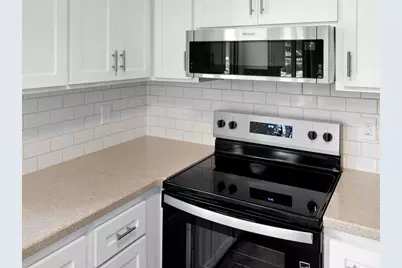 6909 Unity Avenue N, Brooklyn Center, MN 55429 - Photo 12