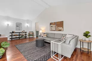 4542 Cedar Lk Rd S, Saint Louis Park, MN 55416 - Photo 2