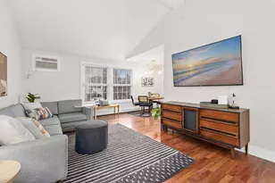 4542 Cedar Lk Rd S, Saint Louis Park, MN 55416 - Photo 4