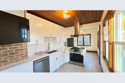 3735 21st Avenue S, Minneapolis, MN 55407 - Photo 2