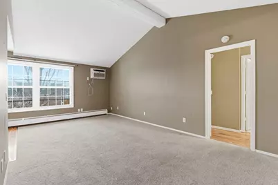 1023 Smetana Road #6, Hopkins, MN 55343 - Photo 4