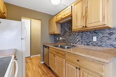 1023 Smetana Road #6, Hopkins, MN 55343 - Photo 8