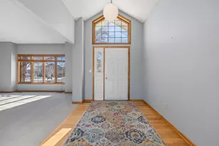 9136 Cambridge Alcove, Woodbury, MN 55125 - Photo 12