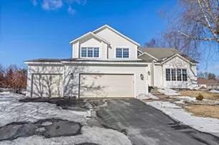 9136 Cambridge Alcove, Woodbury, MN 55125 - Photo 10