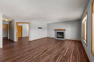 9136 Cambridge Alcove, Woodbury, MN 55125 - Photo 48