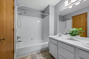 9136 Cambridge Alcove, Woodbury, MN 55125 - Photo 72