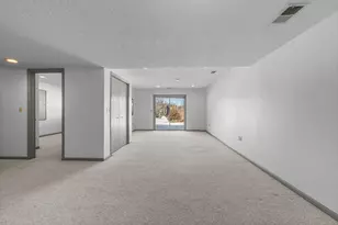 9136 Cambridge Alcove, Woodbury, MN 55125 - Photo 84