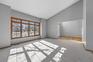 9136 Cambridge Alcove, Woodbury, MN 55125 - Photo 18