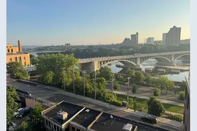 401 S 1st Street #823, Minneapolis, MN 55401 - Photo 2