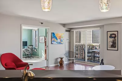 401 S 1st Street #823, Minneapolis, MN 55401 - Photo 4