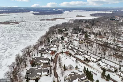 11187 Eagle Ridge Way, Chisago City, MN 55013 - Photo 2