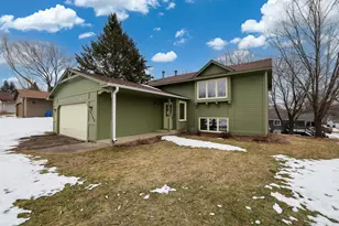 14705 Fieldcrest Ln, Burnsville, MN 55306 - Photo 2