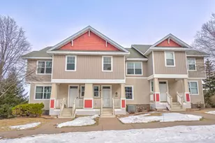 28 Heritage Blvd, Hudson, WI 54016 - Photo 2