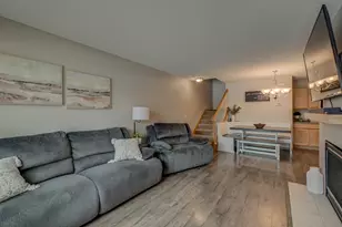 3581 Sterling Heights Dr, River Falls, WI 54022 - Photo 4