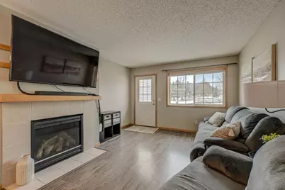 3581 Sterling Heights Drive #209, River Falls, WI 54022 - Photo 2