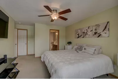 3581 Sterling Heights Drive #209, River Falls, WI 54022 - Photo 20