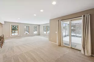 4902 Woodhurst Ln, Minnetonka, MN 55345 - Photo 46