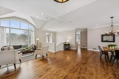 4902 Woodhurst Lane, Minnetonka, MN 55345 - Photo 12