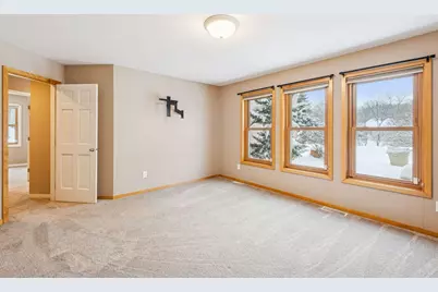 4902 Woodhurst Lane, Minnetonka, MN 55345 - Photo 54