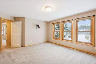 4902 Woodhurst Ln, Minnetonka, MN 55345 - Photo 54