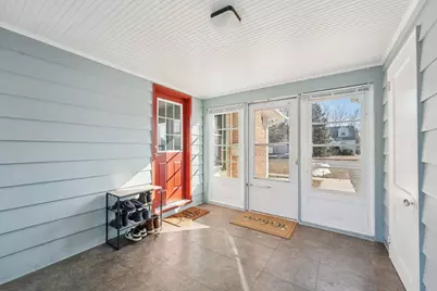 8408 Wentworth Avenue S, Bloomington, MN 55420 - Photo 4