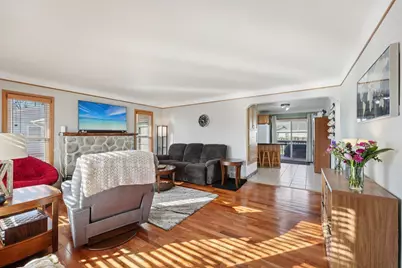 8408 Wentworth Avenue S, Bloomington, MN 55420 - Photo 14