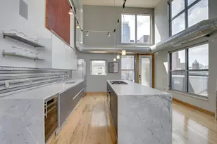 521 S 7th St, Minneapolis, MN 55415 - Photo 12