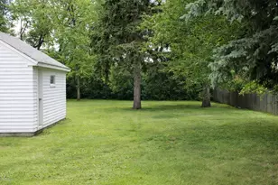 20 E Thorpe Ave, Ada, MN 56510 - Photo 4